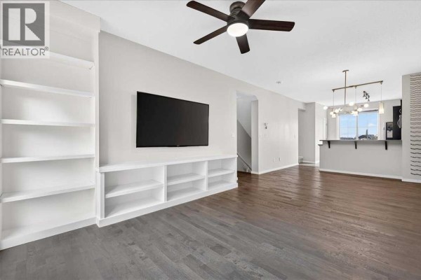 2pc Bathroom - 77 Kinlea Way Nw, Calgary, AB T3R0S2 Photo 4