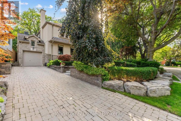 77 Lawrence Crescent, Toronto, ON, photo 2