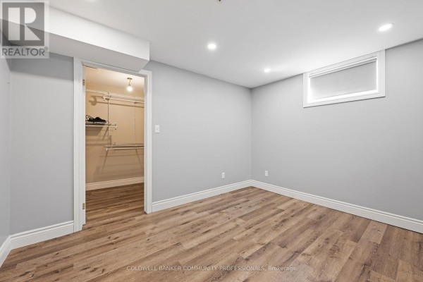 Laundry room - 77 Morgan Drive, Haldimand, ON N3W2L6 Photo 5