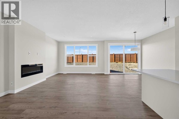 Bonus Room - 77 Royston Gardens Nw, Calgary, AB T3L0N9 Photo 4