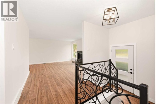 Bedroom - 77 Selkirk Boulevard, Red Deer, AB T4N0G6 Photo 5
