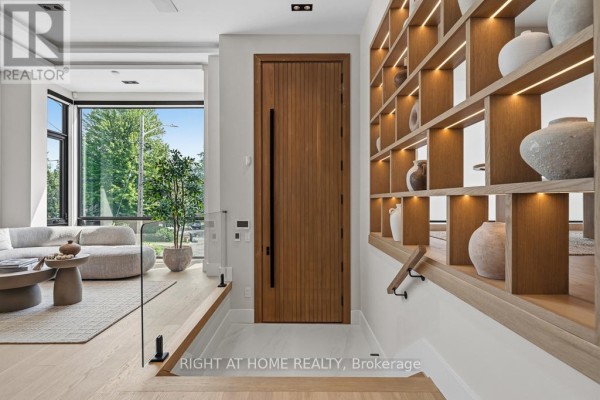 77 Walder Avenue, Toronto, ON, photo 2