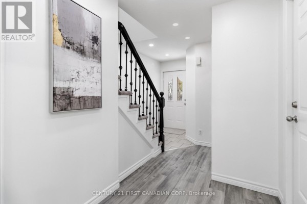 77 Watt Street, Guelph, ON N1E6W6 Photo 5