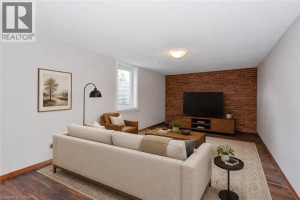 Primary Bedroom - 77 Wendy Crescent Unit# Basement, Kitchener, ON N2A3T1 Photo 2