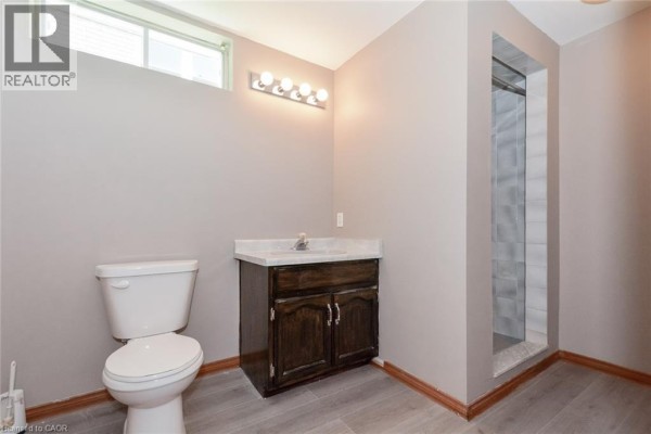 Kitchen - 77 Wendy Crescent Unit# Basement, Kitchener, ON N2A3T1 Photo 4
