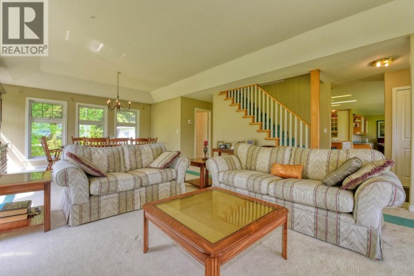 Family room - 77 Woodland Drive, Williams Lake, BC V2G4P9 Photo 3
