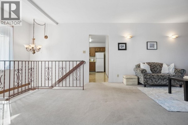 7707 Mcgregor Avenue, Burnaby, BC V5J4H4 Photo 5
