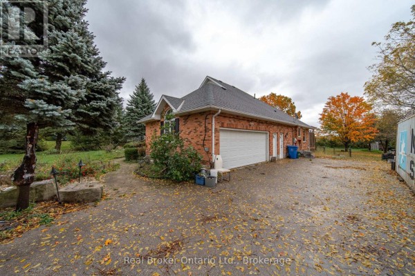 Bedroom - 7709 Wellington Road 22 Road, Guelph/eramosa, ON N1H6J2 Photo 3