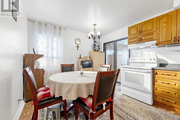 771 Birchmount Road, Toronto, ON M1K1R7 Photo 5