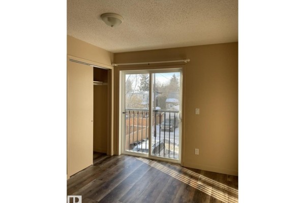 7712 110 St Nw, Edmonton, AB, photo 3