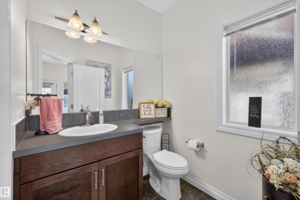 Primary Bedroom - 7716 Ellesmere Ln, Sherwood Park, AB T8H0P7 Photo 4