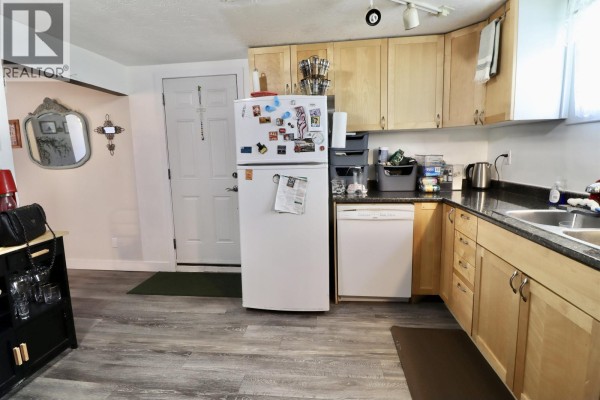Bedroom 2 - 772-774 Ewert Street, Prince George, BC V2M2N7 Photo 5