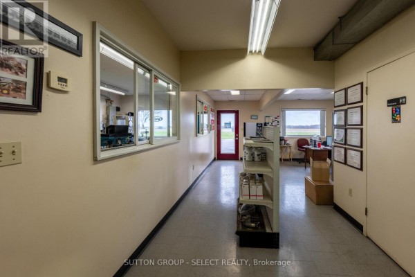 77242 London Road, Huron East, ON N0M1L0 Photo 5