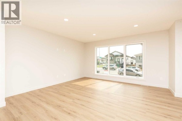 Primary Bedroom - 773 Riverhills Landing W, Lethbridge, AB T1K8H8 Photo 4