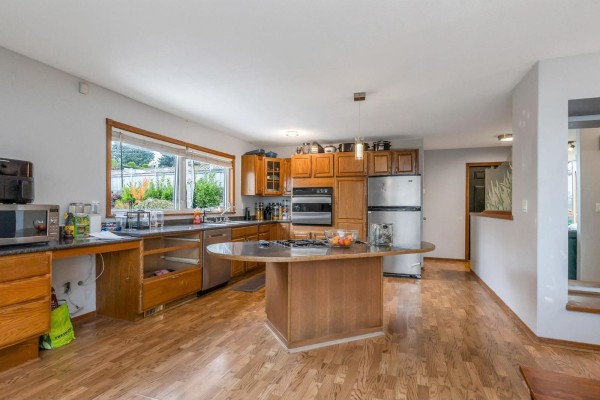 7730 Horne Street, Mission, BC V2V3Z1 Photo 4