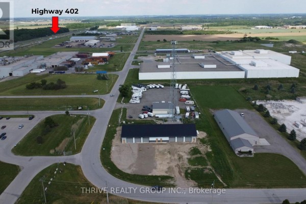 775 Wright Street, Strathroy Caradoc, ON, photo 2