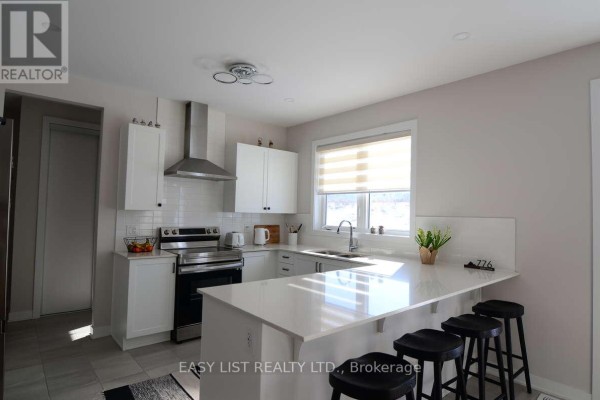 776 Eminence Street, Ottawa, ON, photo 2