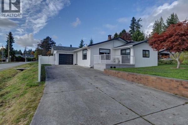 776 Seacot Way, Gibsons, BC V0N1V9 Photo 3