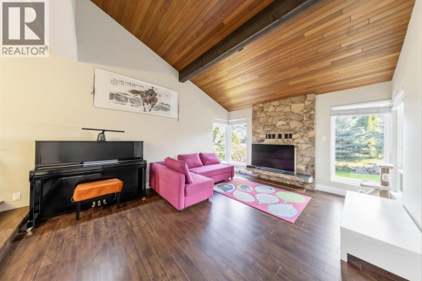 7763 Hazelmere Street, Burnaby, BC V5E2B3 Photo 5