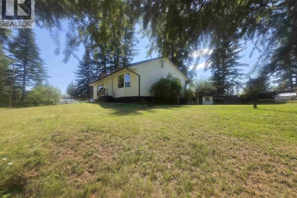 Bedroom 2 - 777 Callanan Street, Quesnel, BC V2J2V5 Photo 5