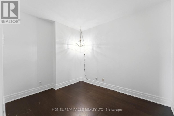 Lph2 - 777 Steeles Avenue, Toronto, ON, photo 3