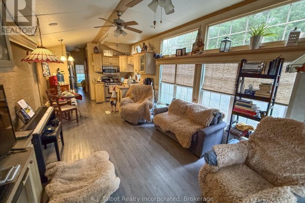 Other - 36 Beacon Ln - 77719 Bluewater Highway, Bluewater, ON N0M1G0 Photo 5