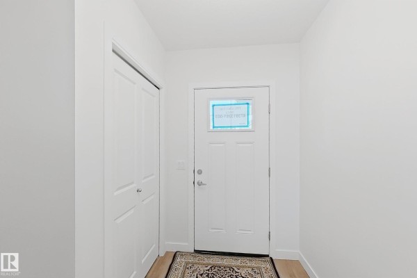 Primary Bedroom - 7791 Eifert Cr Nw, Edmonton, AB T6M0W1 Photo 4