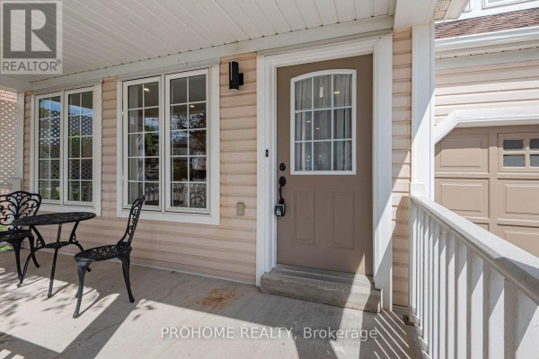 Kitchen - 78 Ashbury Boulevard, Ajax, ON L1Z1N1 Photo 3