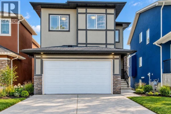 Residential for sale at 78 Baysprings Gardens Sw, Airdrie, AB - MLS® j4tbKZ