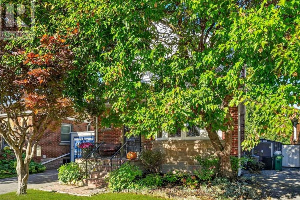 78 Cameron Avenue S, Hamilton, ON L8K2X2 Photo 4