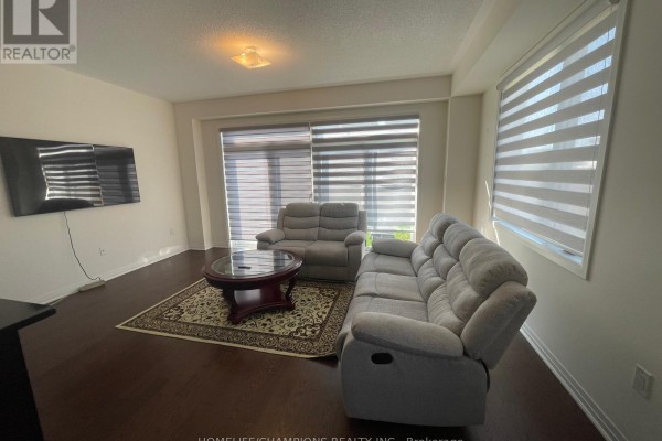 Great room - 78 Clipper Lane, Clarington, ON L1C4A9 Photo 3
