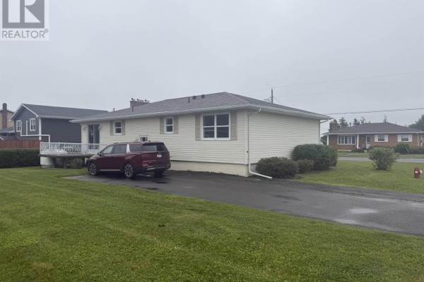 78 Currie St Street, Glace Bay, NS, photo 2