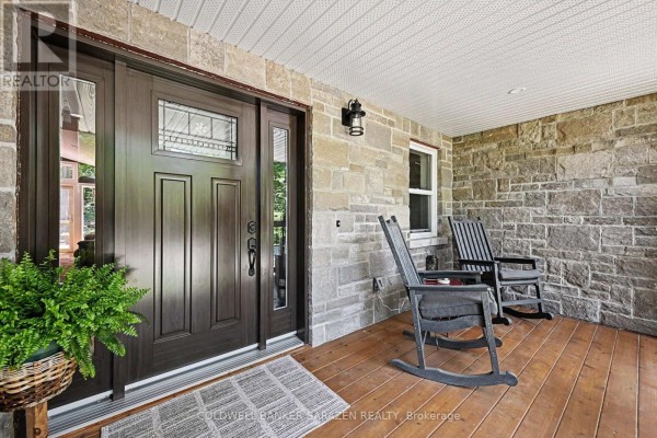 78 Deerfield Drive, Mcnab/braeside, ON, photo 3