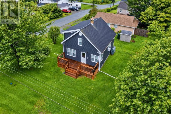 Living room - 78 Fulton Avenue, Westmount, NS B1R1J7 Photo 5