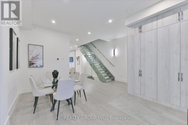 78 Greendale Avenue, Toronto, ON M6N4P6 Photo 3