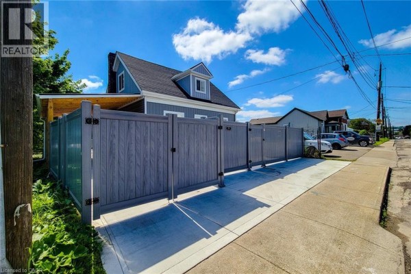 78 Hillyard Street, Hamilton, ON, photo 2