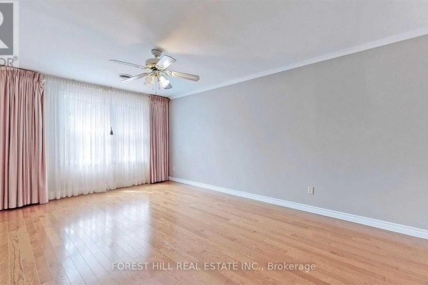 78 Mossgrove Trail, Toronto, ON M2L2W3 Photo 3