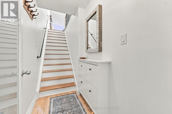 Living room - 78 Osler Street, Toronto, ON M6P4A2 Photo 2