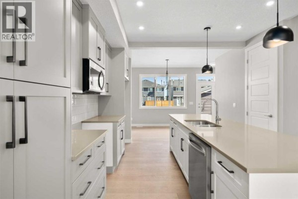 2pc Bathroom - 78 Sora Gardens Se, Calgary, AB T3S0V3 Photo 4