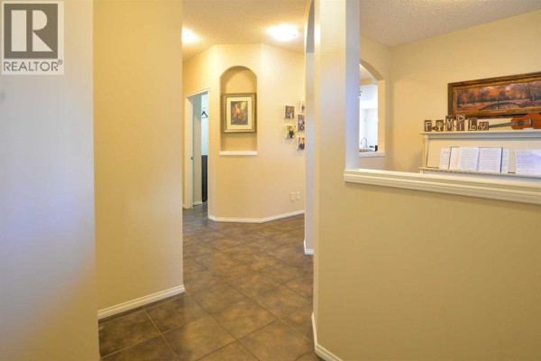 Laundry room - 78 Tuscany Ridge Heights Nw, Calgary, AB T3L2W8 Photo 5
