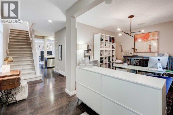 78 Ypres Green Sw, Calgary, AB, photo 2