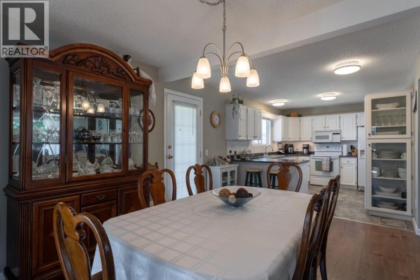 3pc Bathroom - 780 Princess Court, Kelowna, BC V1X5X5 Photo 5