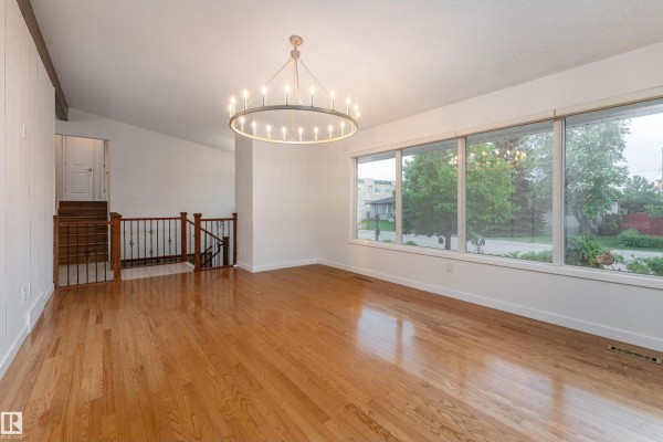 Bedroom 2 - 7802 132a Av Nw, Edmonton, AB T5C2C4 Photo 5