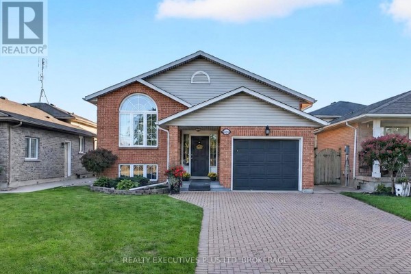 Residential for sale at 7802 Sabine Drive, Niagara Falls, ON - MLS® feoPt9