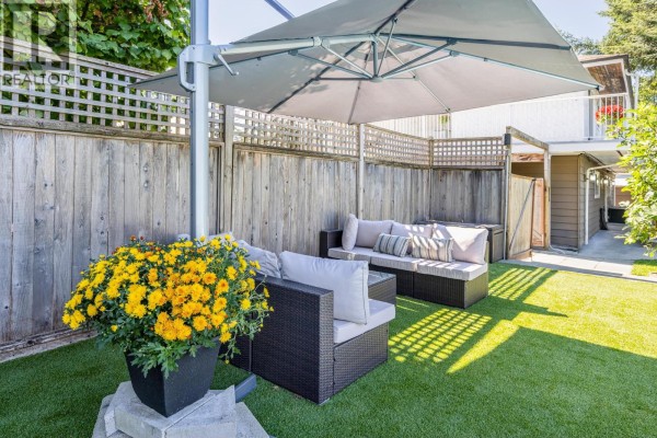 781 Pinemont Avenue, Port Coquitlam, BC V3B5B7 Photo 4