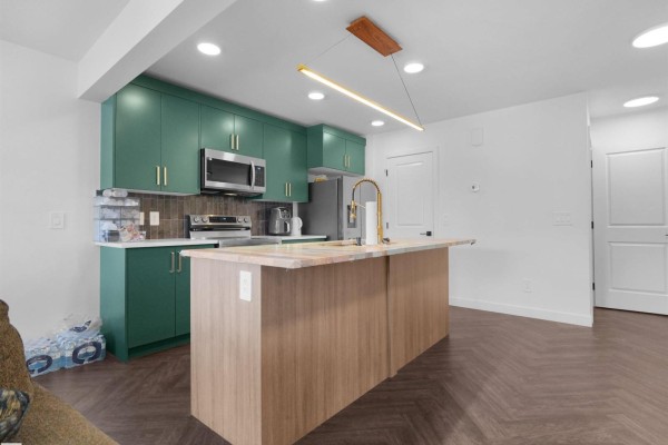 Den - 7816 Kruluk Link Li Sw, Edmonton, AB T6W4V1 Photo 4