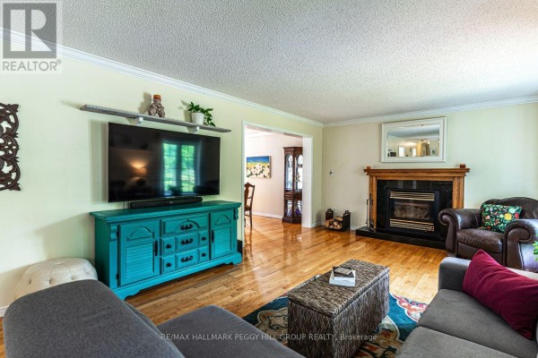 7819 5th Line, Essa, ON, photo 3