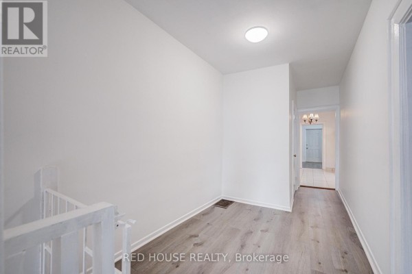 782 Dundas Street W, Toronto, ON M6J1V1 Photo 5