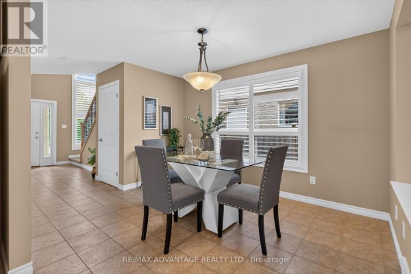 Dining room - 782 Reeves Avenue, London North, ON N6G5K3 Photo 5