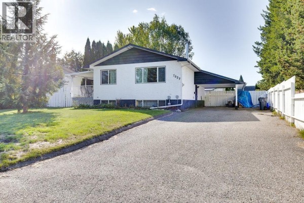 7823 Queens Crescent, Prince George